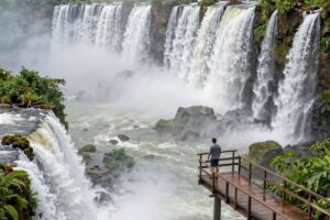 Guía para descubrir las maravillas de las cataratas de Iguazú desde ambos lados