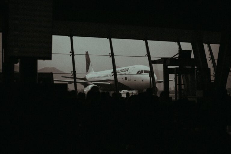Imagen de Vuelos baratos de Estados Unidos a Latinoamérica: mejores rutas y ofertas 2026
